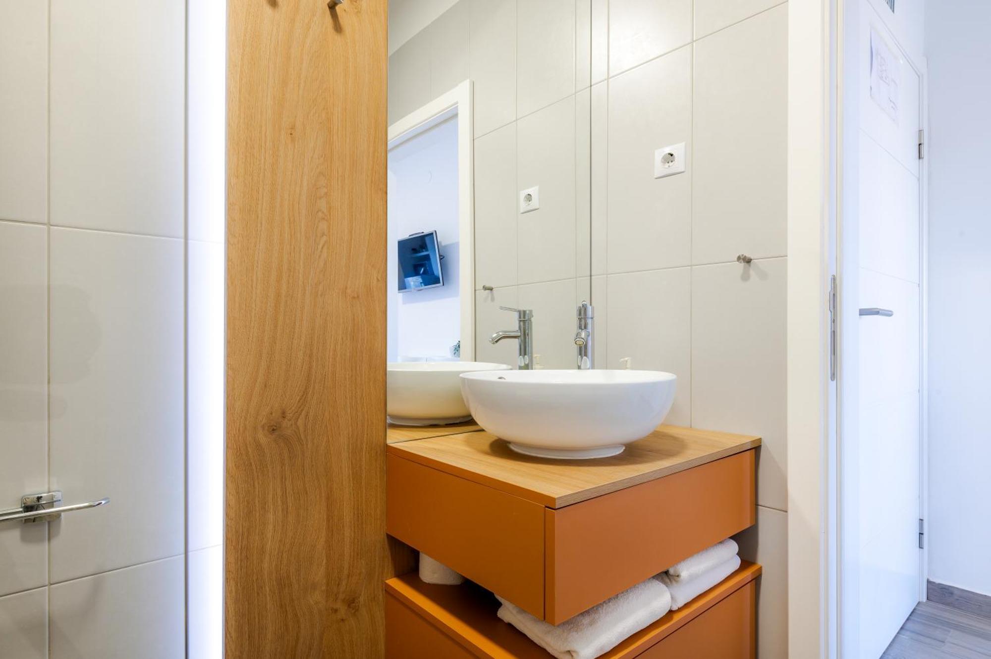 Ojra New Apartment With Seaview Шибеник Екстер'єр фото